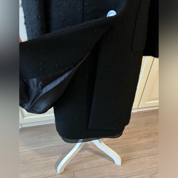 Banana Republic Black Wool Tweed Long Jacket & Skirt 2-Piece Suit Size 4 - Picture 11 of 13